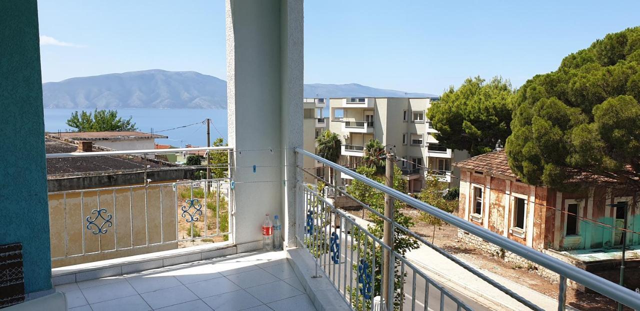 Redsun Apartment Вльора Екстер'єр фото